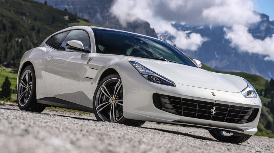 Ferrari GTC4Lusso: mea culpa, mea culpa, mea maxima culpa