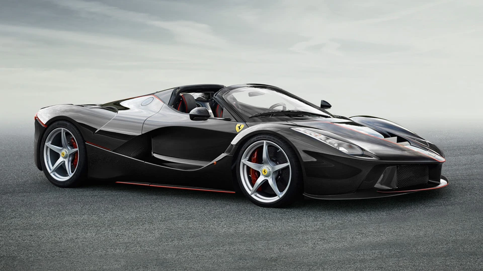 NSFW: LaFerrari oben ohne