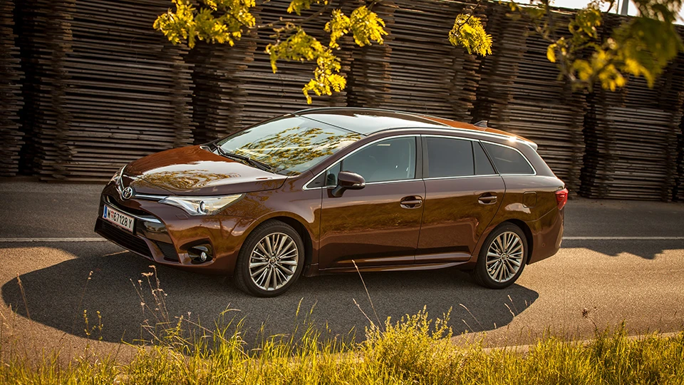 Toyota Avensis Touring Sports 2,0 D-4D: Nichts passiert