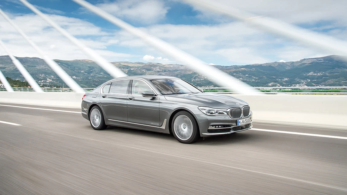 BMW 7er Diesel, Hybrid, V12: Hochleistungs­gesellschaft­s­ertüchtigung