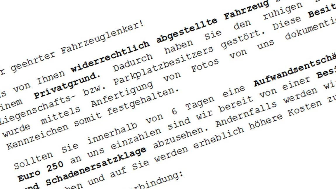 Faksimile eines Briefs zum Verstoß gegen das Unrechtmäßige abstellen eines Fahrzeugs auf einem Privatparkplatz.