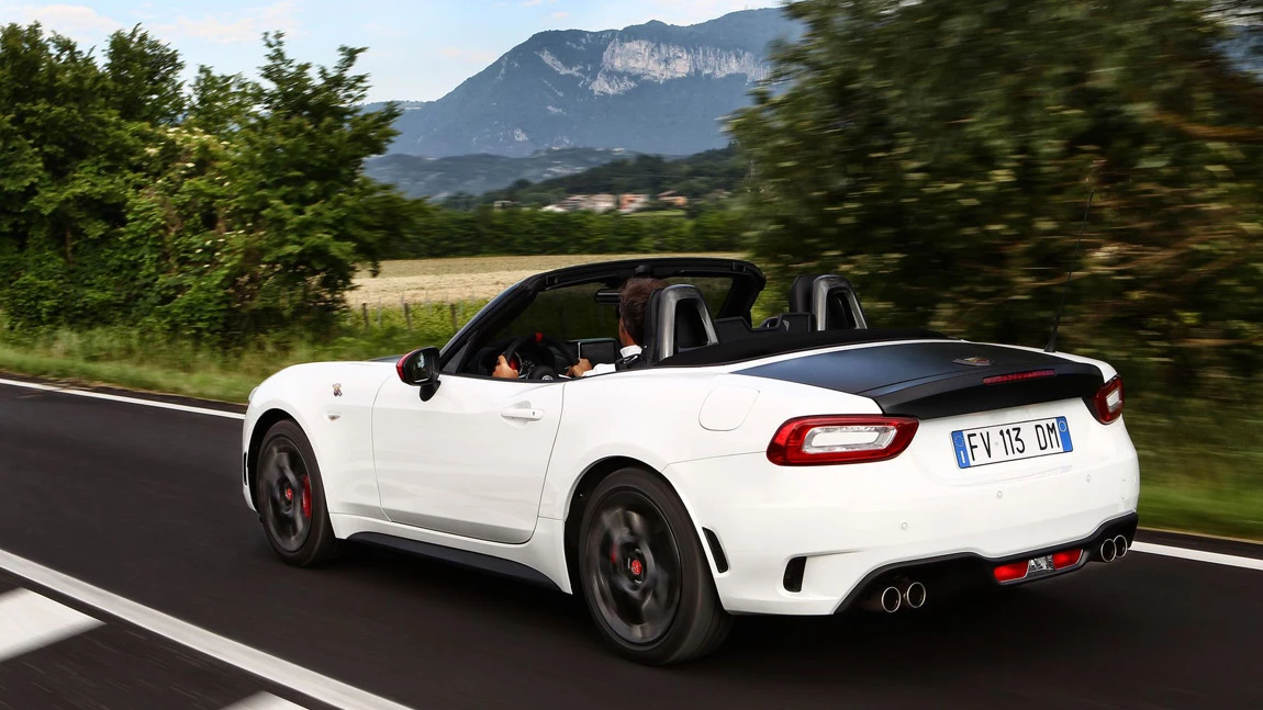 Abarth 124 Spider: Spaß alleine