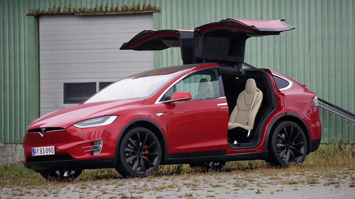 Tesla Model X: Für und Wider