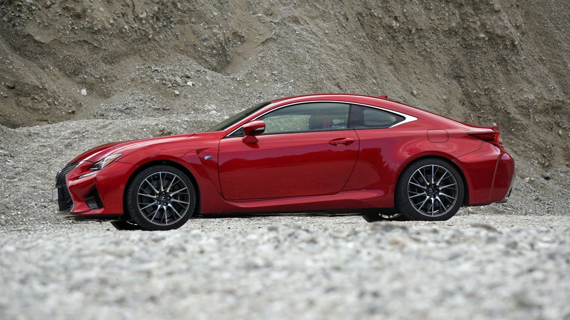 Supertest 2016: Lexus RC F