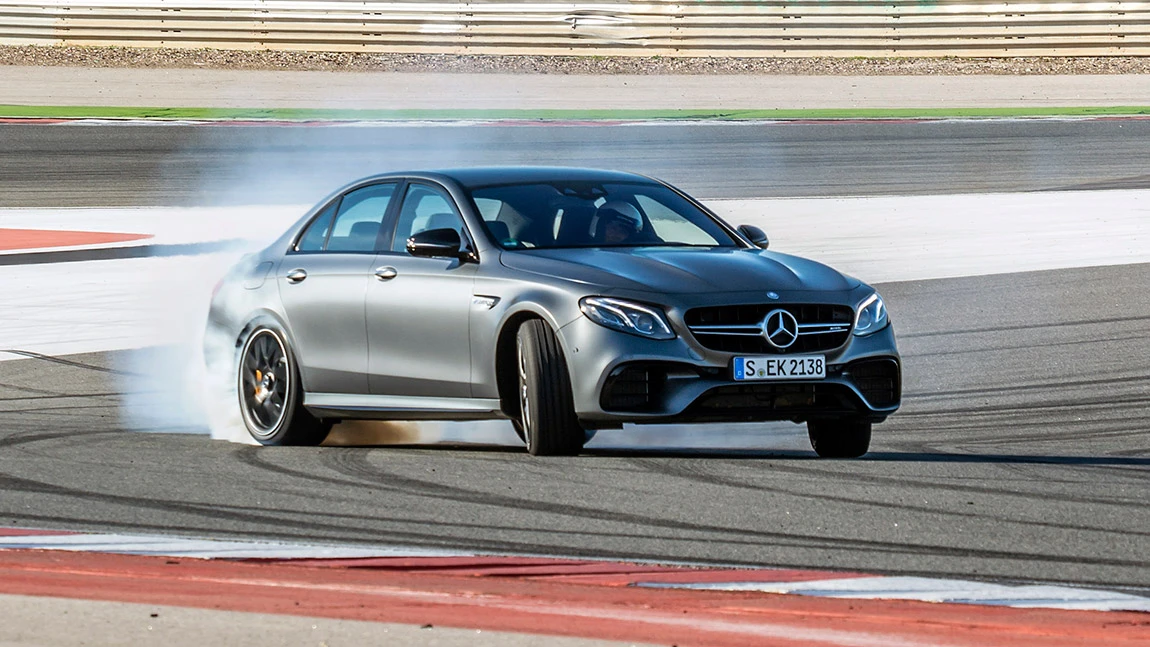 Mercedes-AMG E 63 und E 63 S: Toys r us