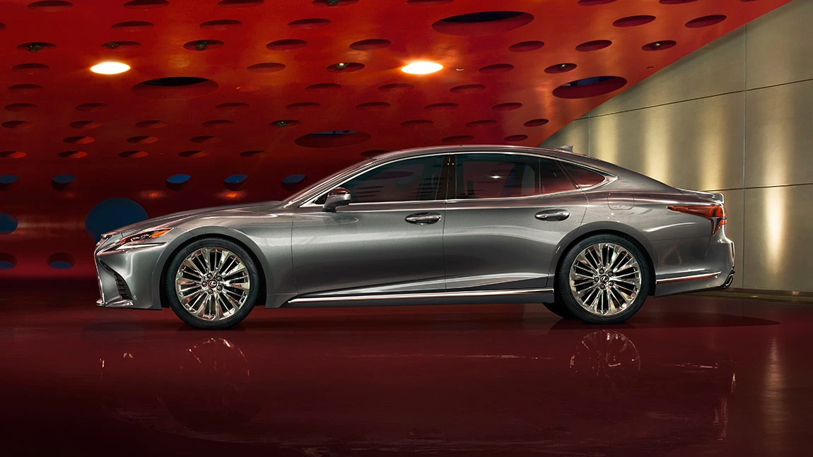 Lexus LS: Das schiff flaggt wieder
