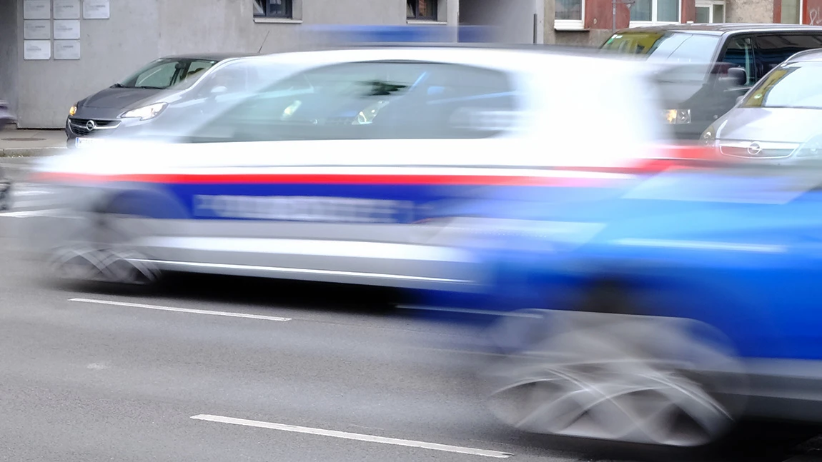 Folgetonhorn: So klingen Polizei, Rettung und Feuerwehr