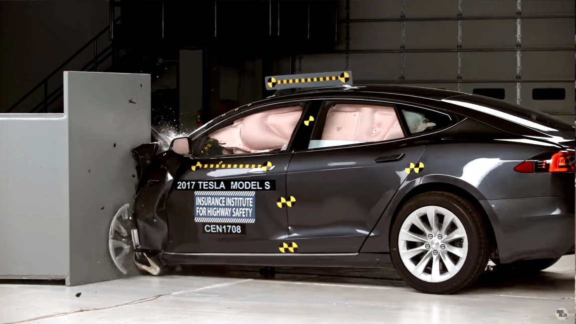 Crashtest: Tesla Model S verfehlte Bestnote erneut