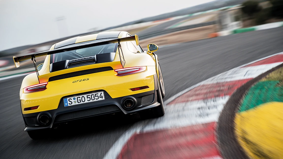 Porsche 911 GT2 RS: Der Performinator