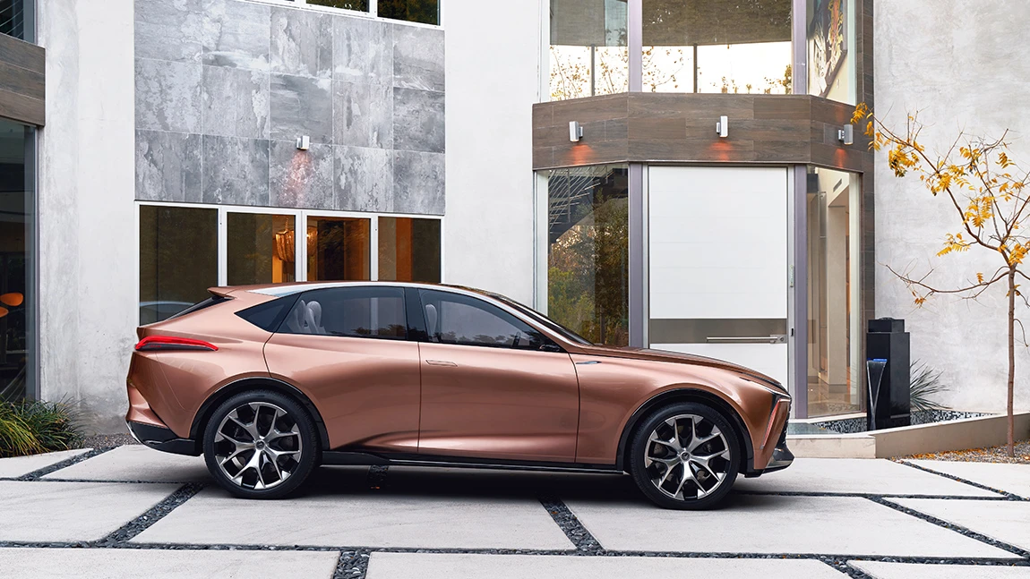 Lexus LF-1 Limitless: Nichts ist klar, aber alles möglich