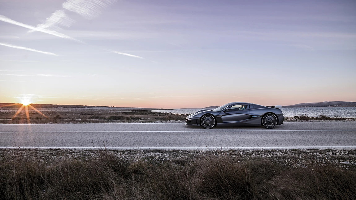 Rimac Concept 2: Richard Hammonds Waterloo