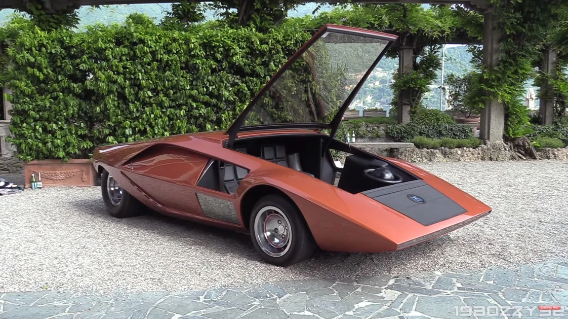 Zurück in die Zukunft: Der Lancia Stratos Zero in freier Wildbahn