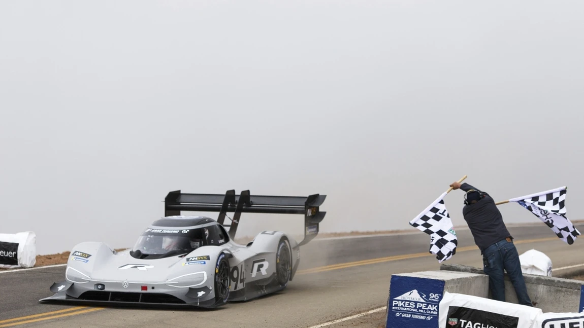Neuer Allzeit-Rekord am Pikes Peak: Bestzeit für Volkswagens I.D. R