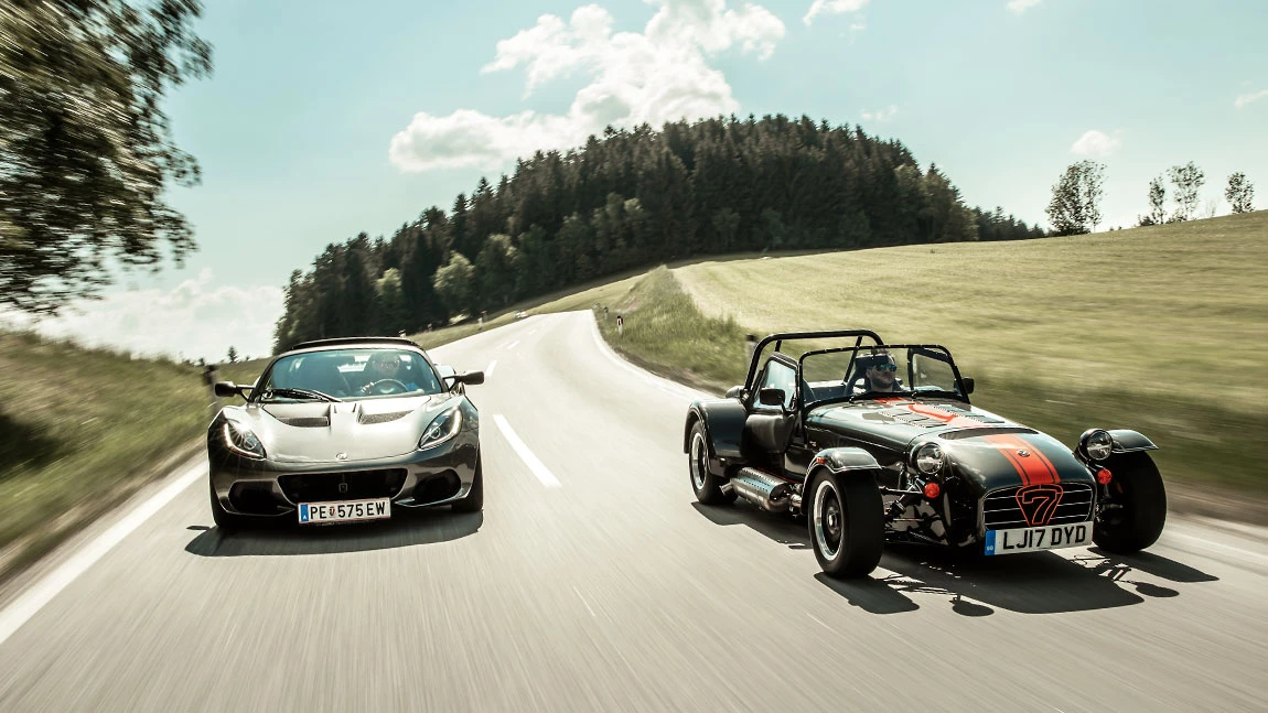 Lotus Elise vs. Caterham Seven