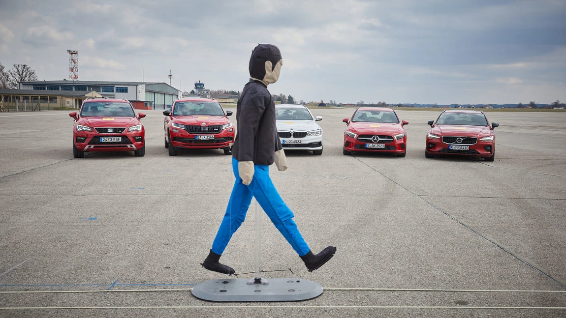 Parkassistenten mit Notbremssystem im Test