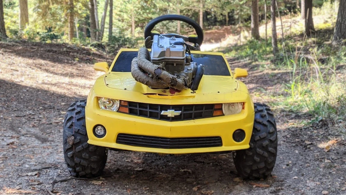 Kinder-Camaro mit ATV-Motor