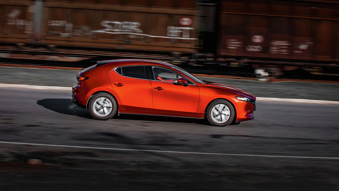 Halbjahrestest Mazda3 Skyactive G122: Wie man sieht