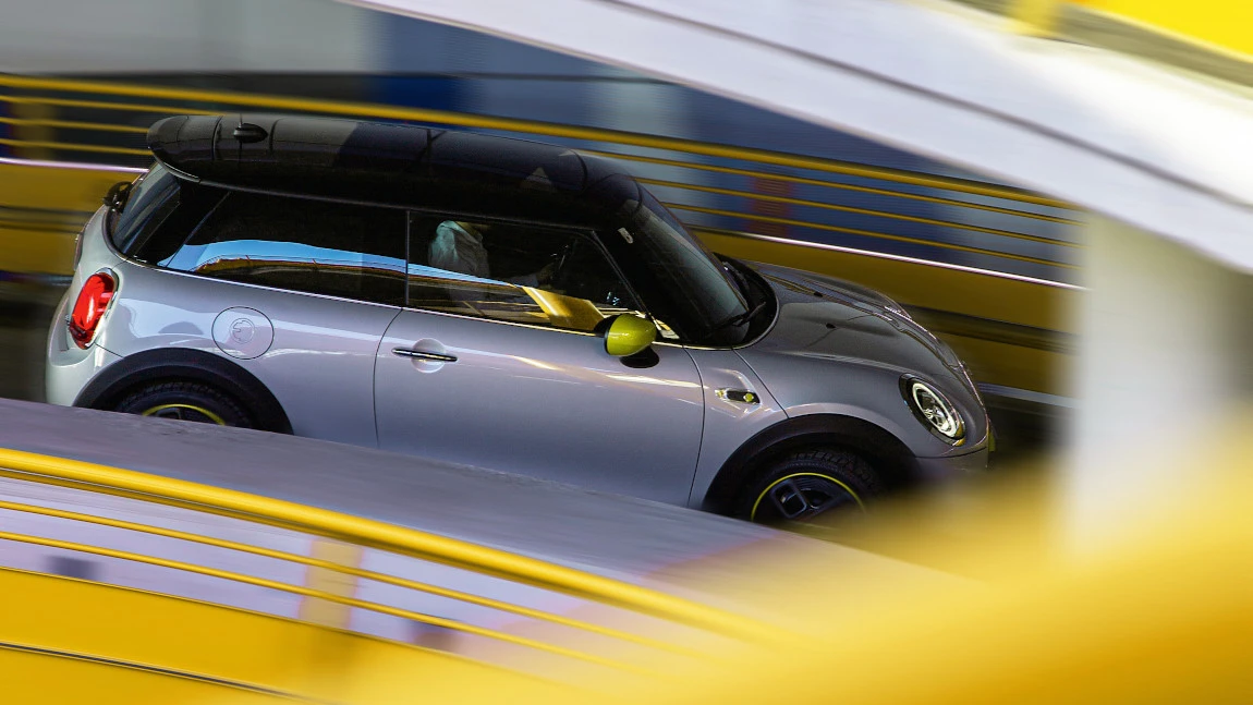 Mini Cooper SE: Straff mit Strom