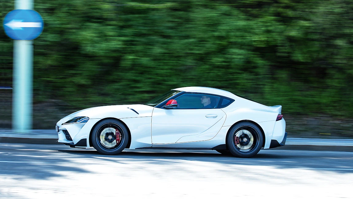 Toyota Supra 2.0: Tanzbar (und nicht Tanzbär)