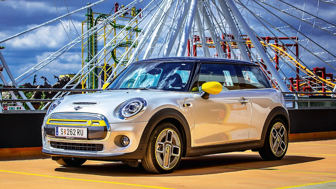 Mini Cooper SE im Test: Auf leisen Walzen