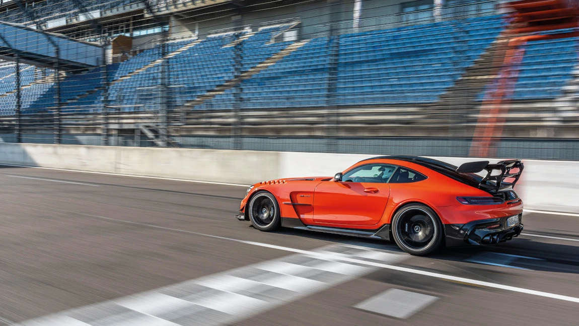 Mercedes-AMG GT Black Series: Kajal und Rauch
