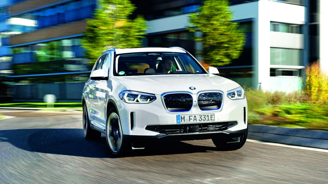 BMW iX3: i für ein X