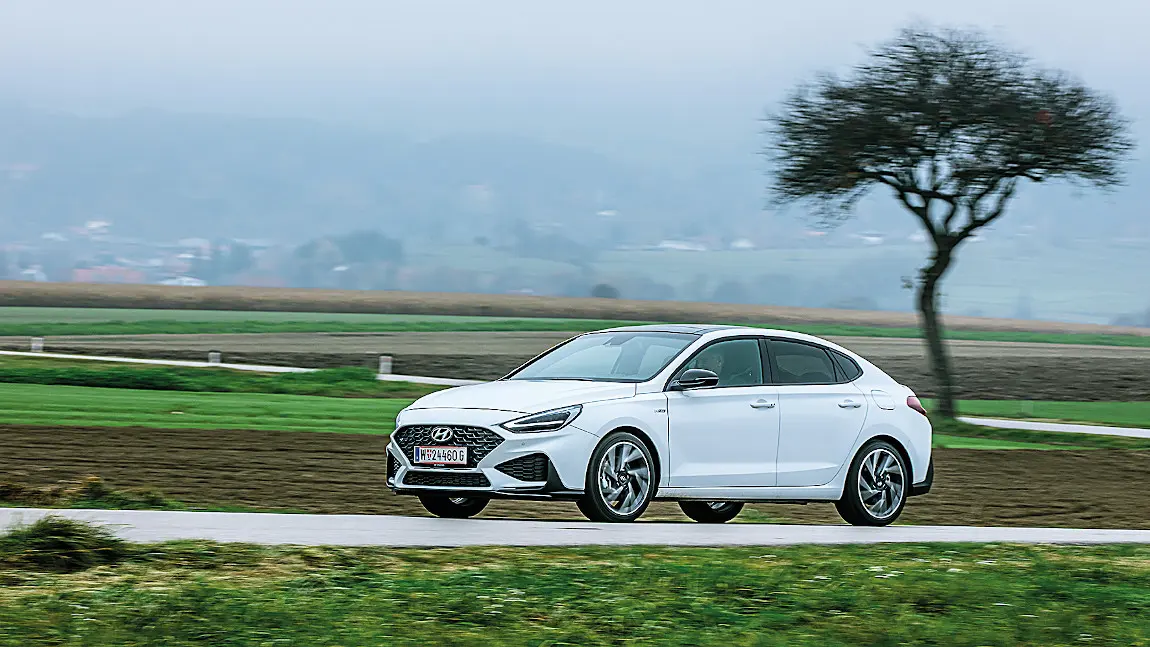 Hyundai i30 Fastback: Segeln ohne Schiff