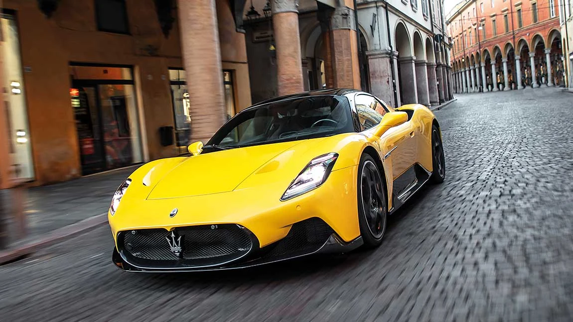 Maserati MC20: Vorkammermusik
