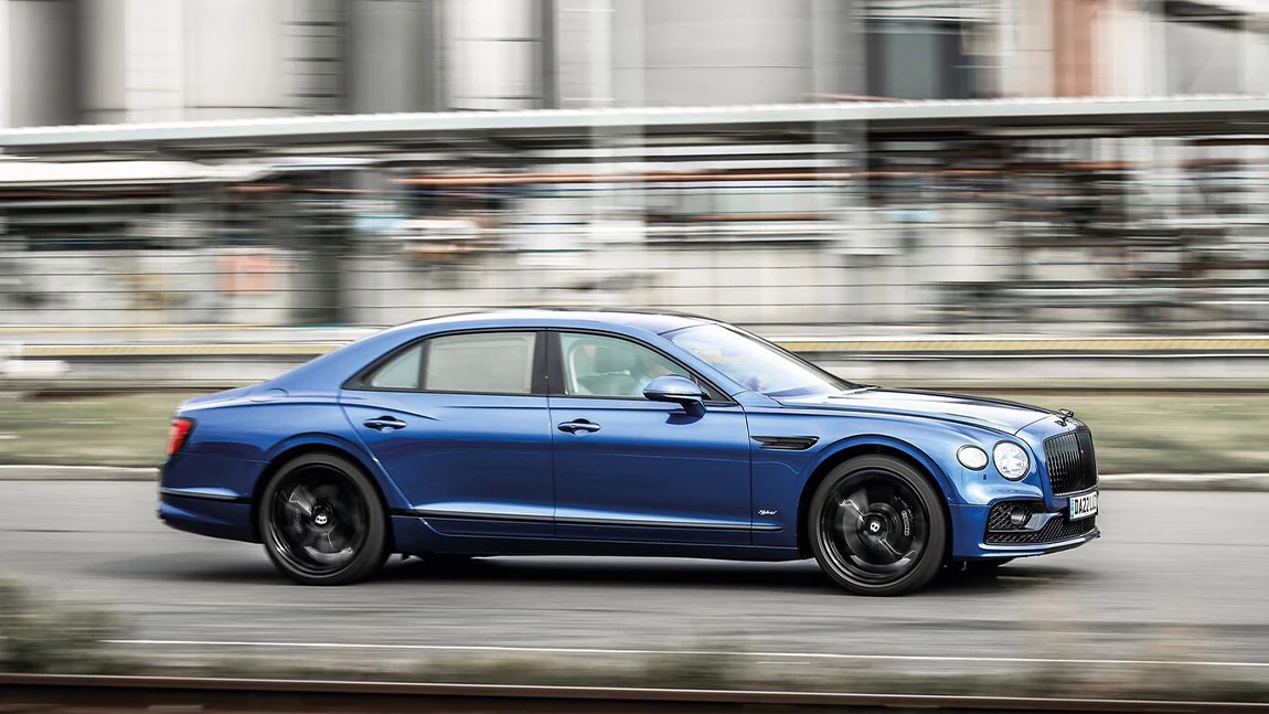 Bentley Flying Spur V6 Hybrid: Wo die Spur fliegt, lass dich nieder
