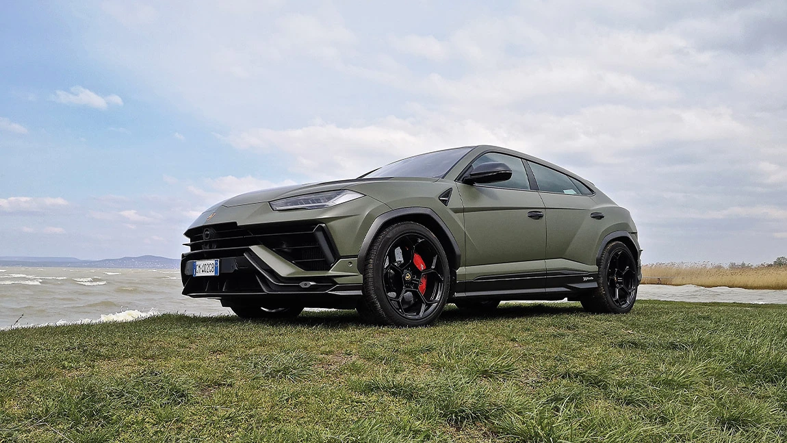 Mit dem Lamborghini Urus Performante in die ungarische Tiefebene