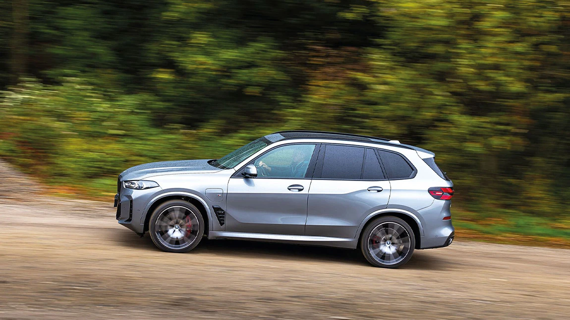 BMW X5 xDrive 50e: Auf der Breite der Zeit