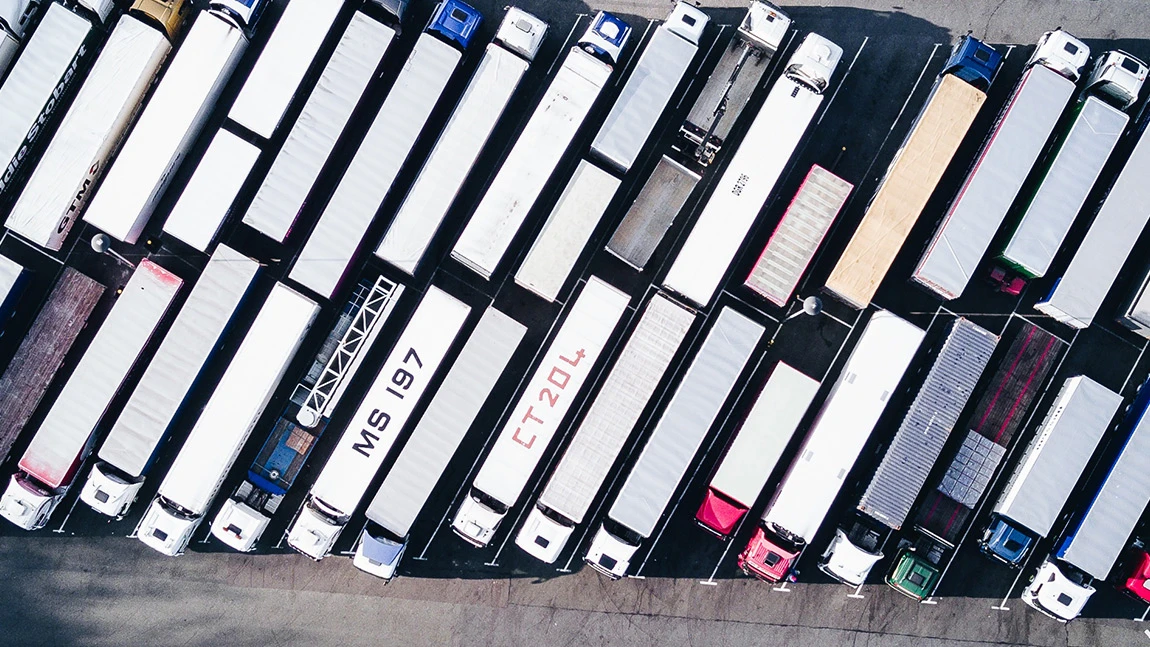 Am Mutterrari mechen, digital fahren: 10 fast vergessene Begriffe und Redewendungen aus dem Auto-Duden