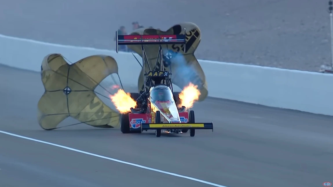 Von 0 auf 544 km/h in 3,659 Sekunden: Neuer Top-Fuel-Rekord