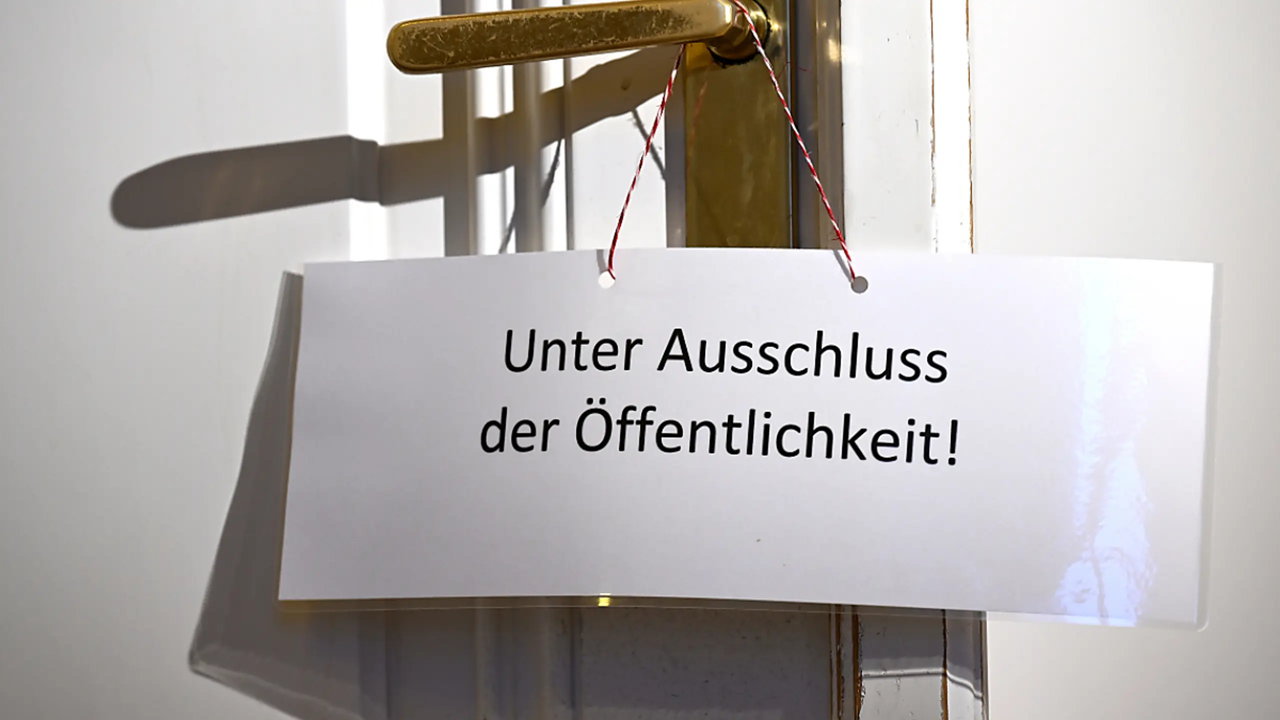 Verhandlung fand teilweise unter Ausschluss der Öffentlichkeit statt