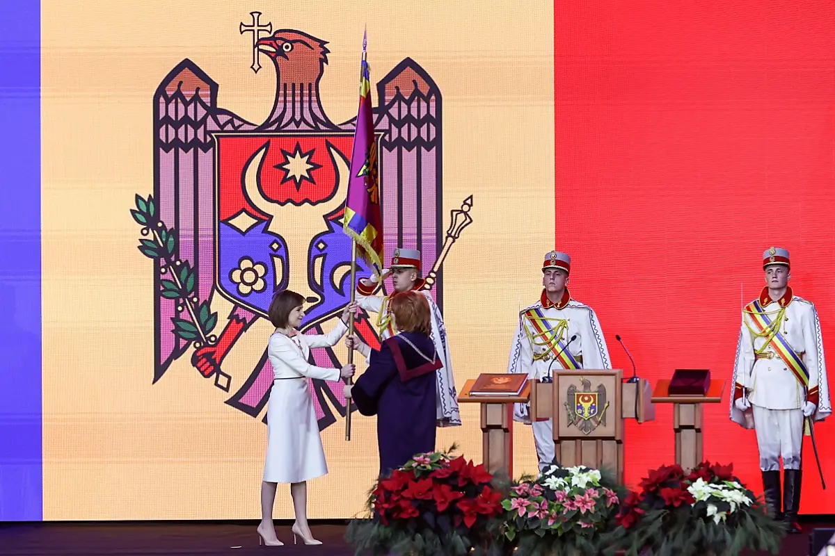 Angelobung Sandus in Chisinau