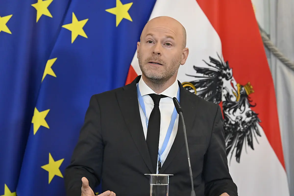 ÖGfE-Generalsekretär Schmidt sieht "durchwachsenes" EU-Stimmungsbild