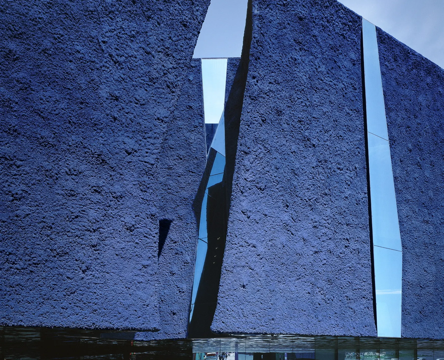 Außenansicht des Museu Blau