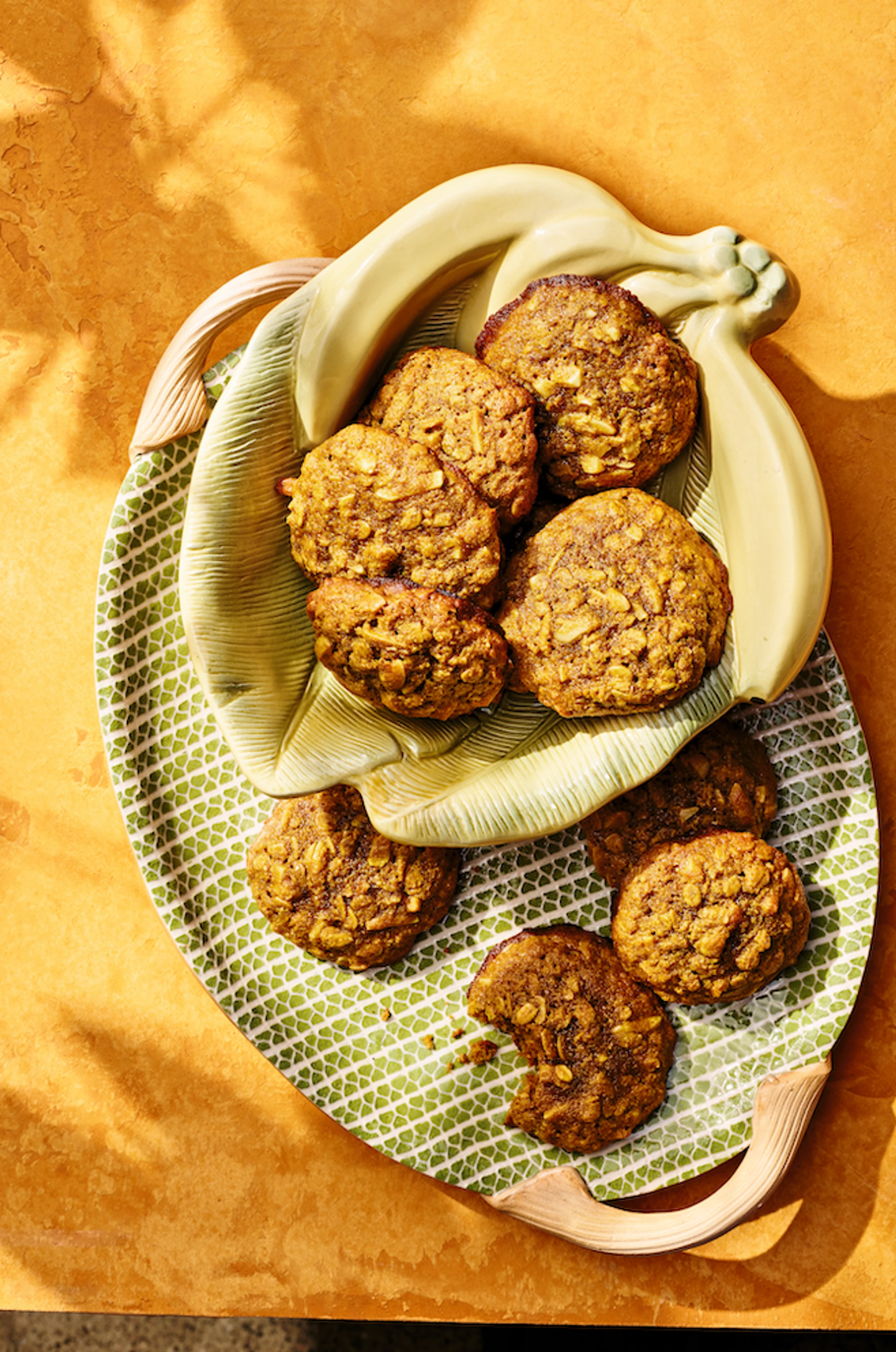 © Eva Kolenko Blurred image background