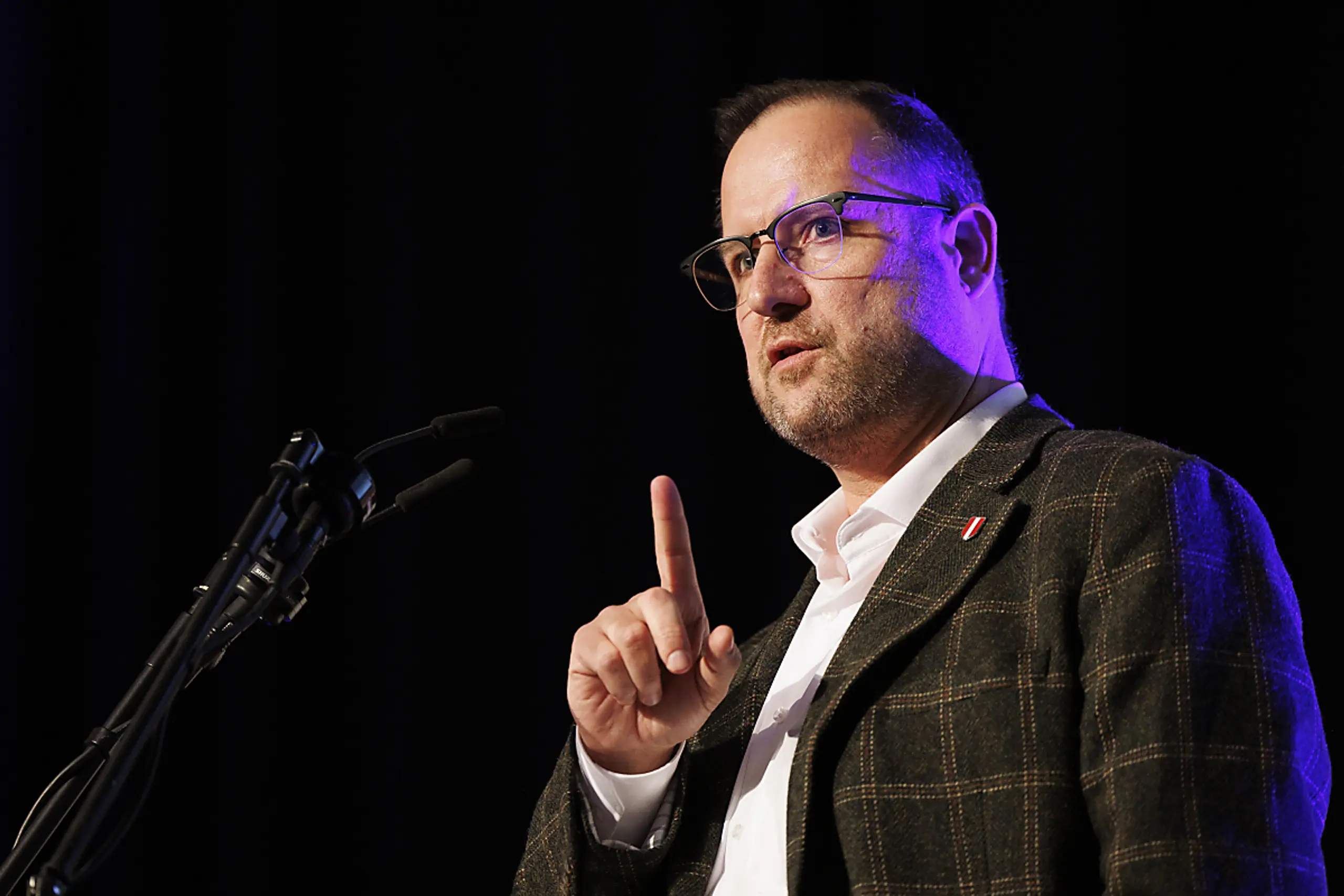 FP-Generalsekretär Hafenecker leitet die Gruppen zu Medien und Verkehr