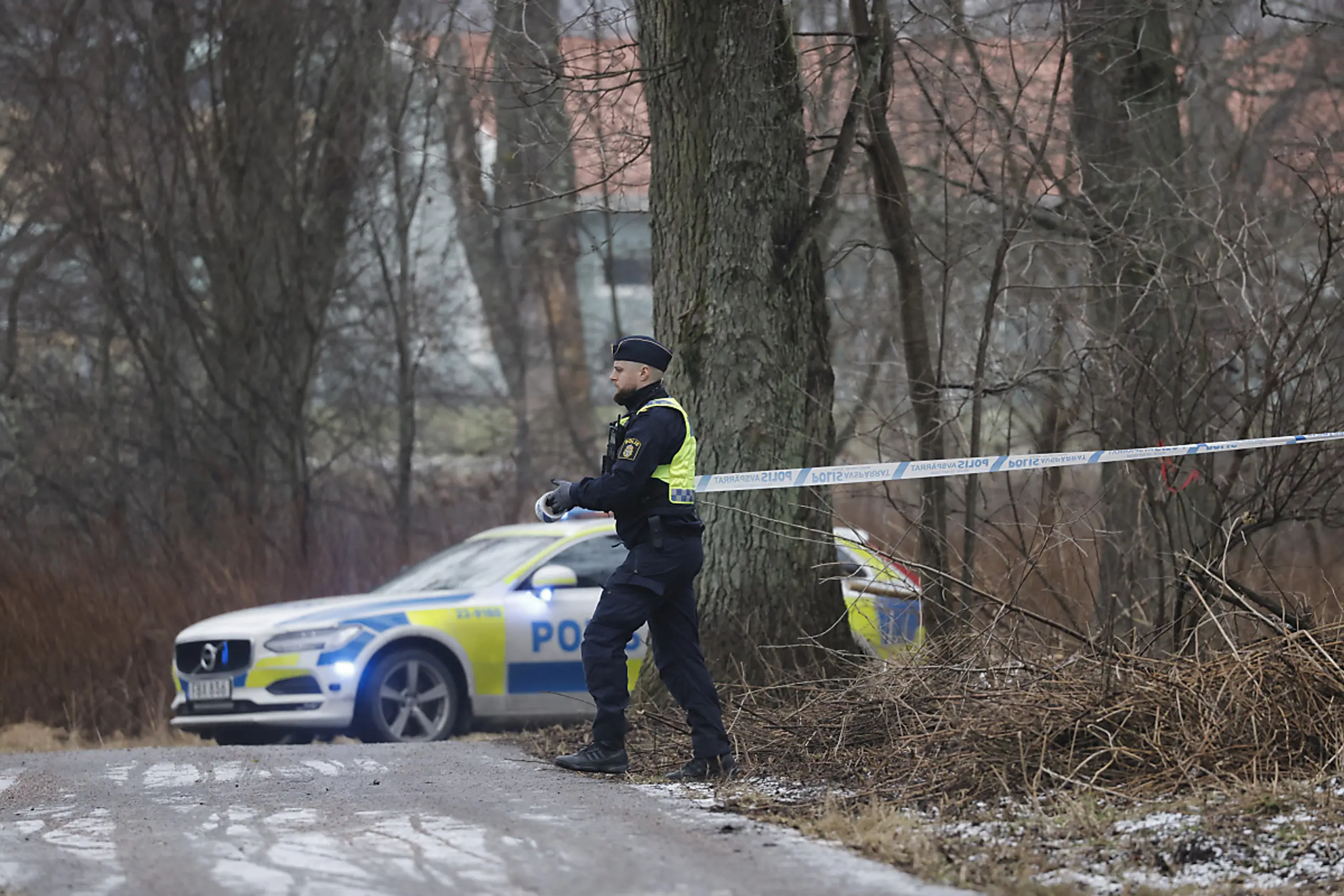 Die Polizei riegelte den Tatort ab