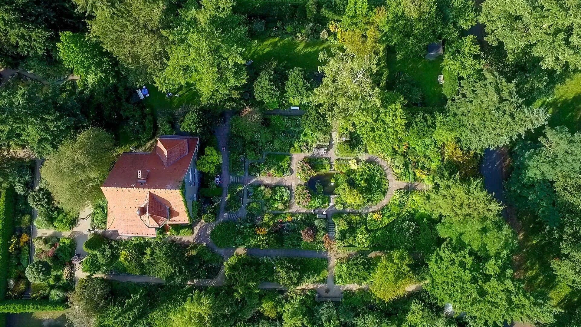 Traumgärten der Welt - 30 Jahre Gartenreisen mit Karl Ploberger