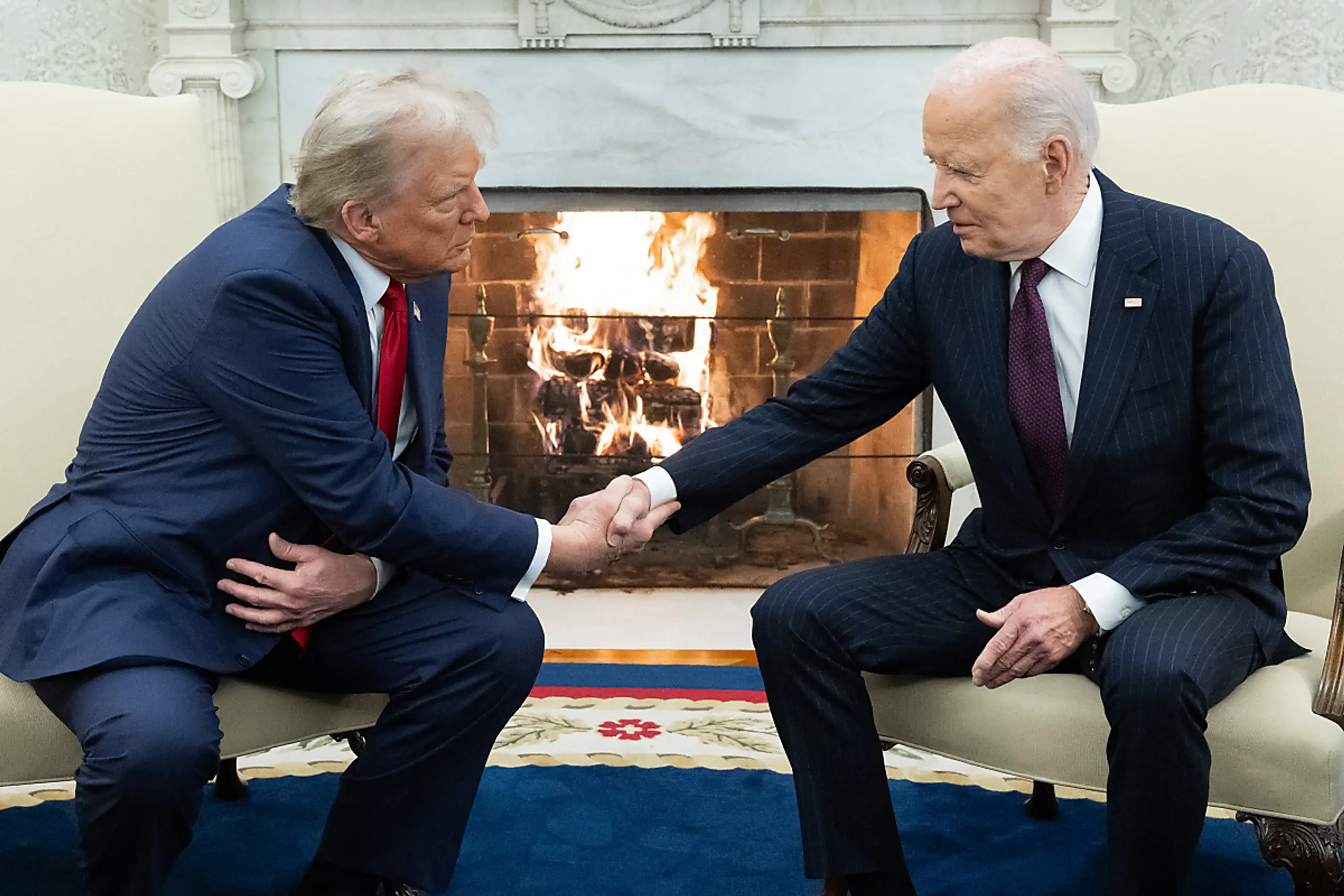 Trump und Biden beim Amtswechsel im Weißen Haus