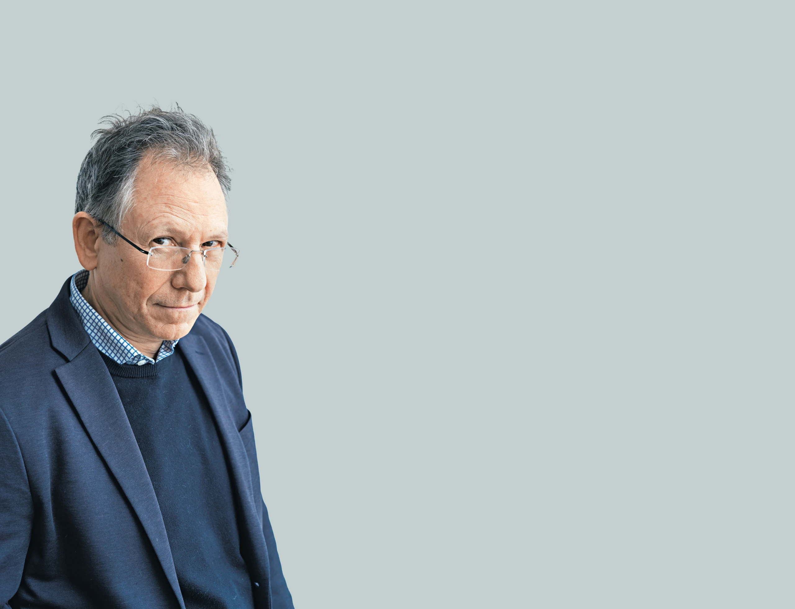 © Matt Observe Blurred image background