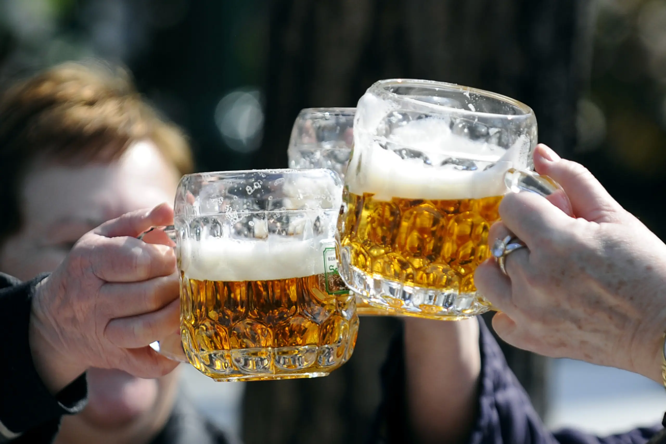 Vor allem in der Gastronomie wurde zuletzt weniger Bier genossen