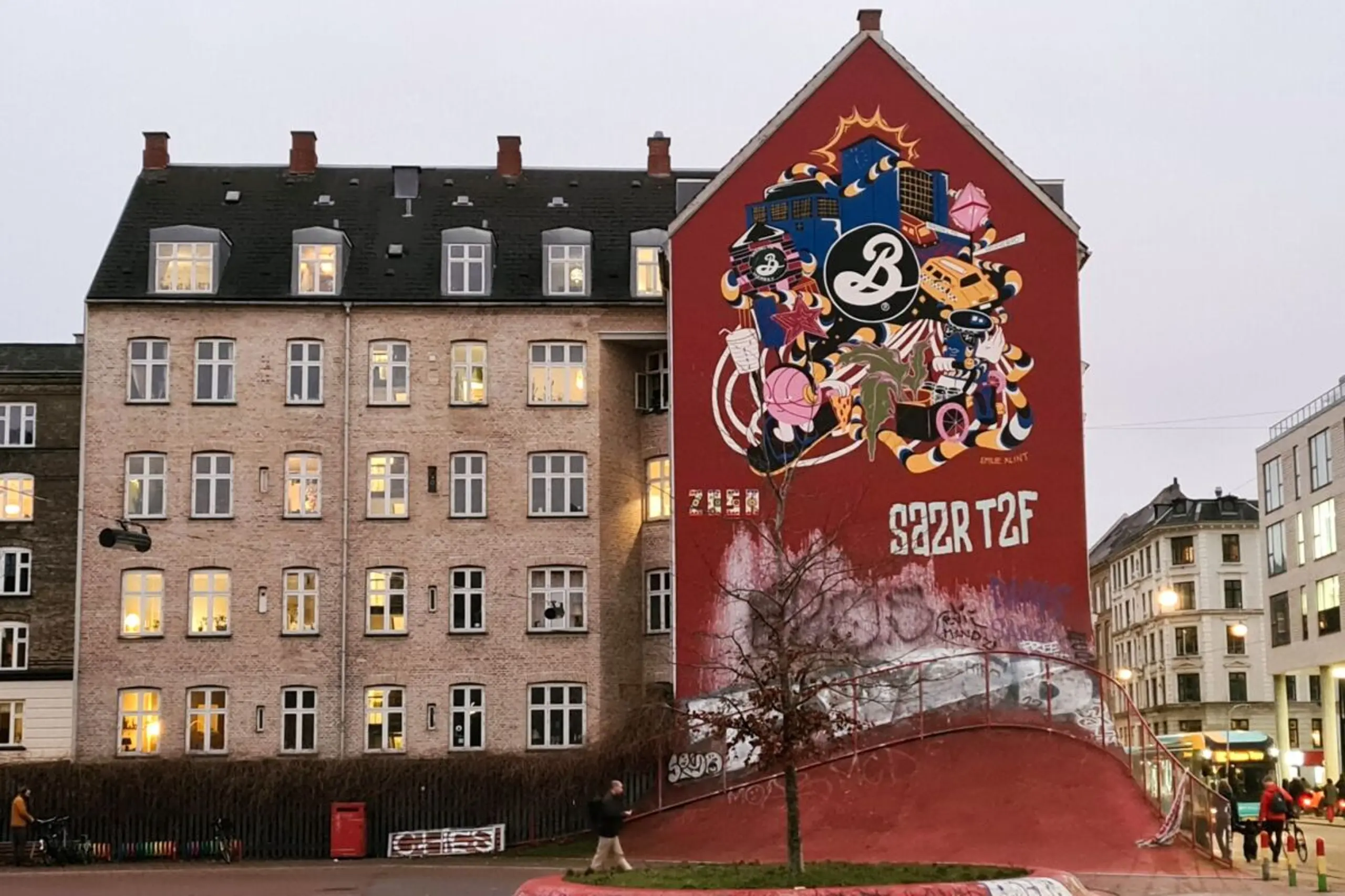 Hausmalereien in Nørrebro, einem multikulturellen Stadtviertel in Kopenhagen