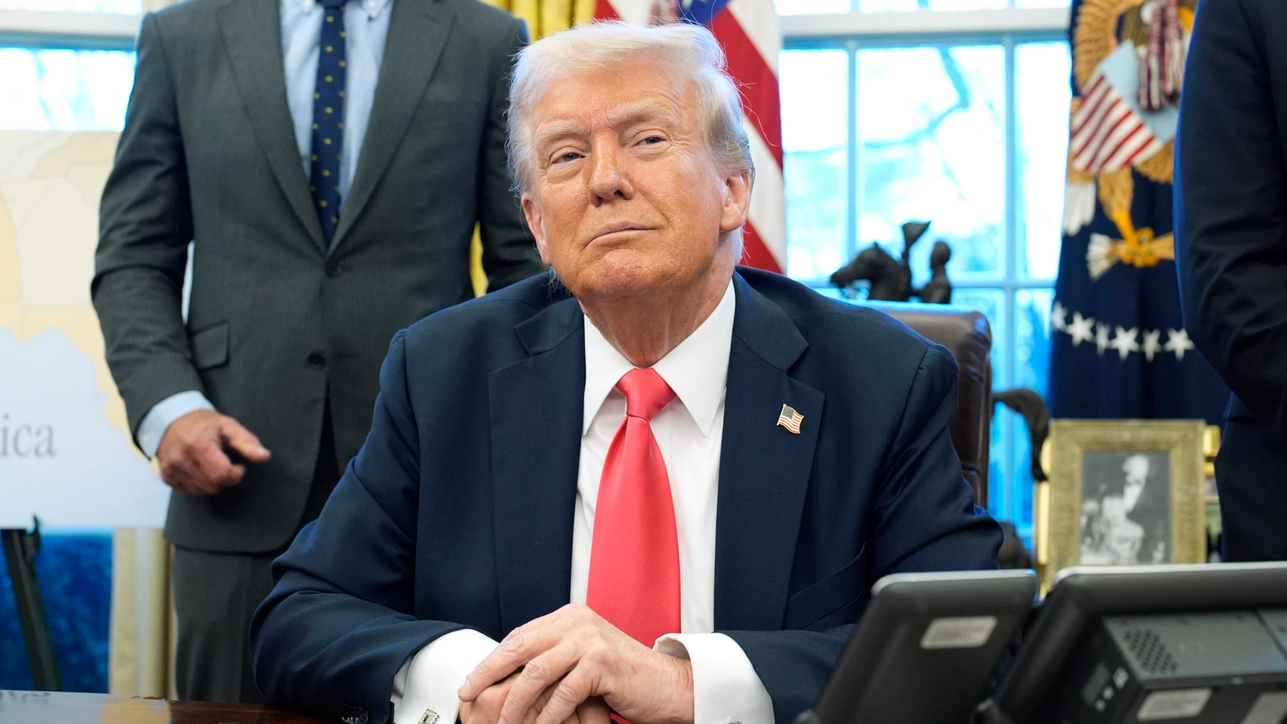 Freifahrtschein für Oligarchen: Trump plant 5-Millionen-Dollar-„Gold Card“ für Superreiche