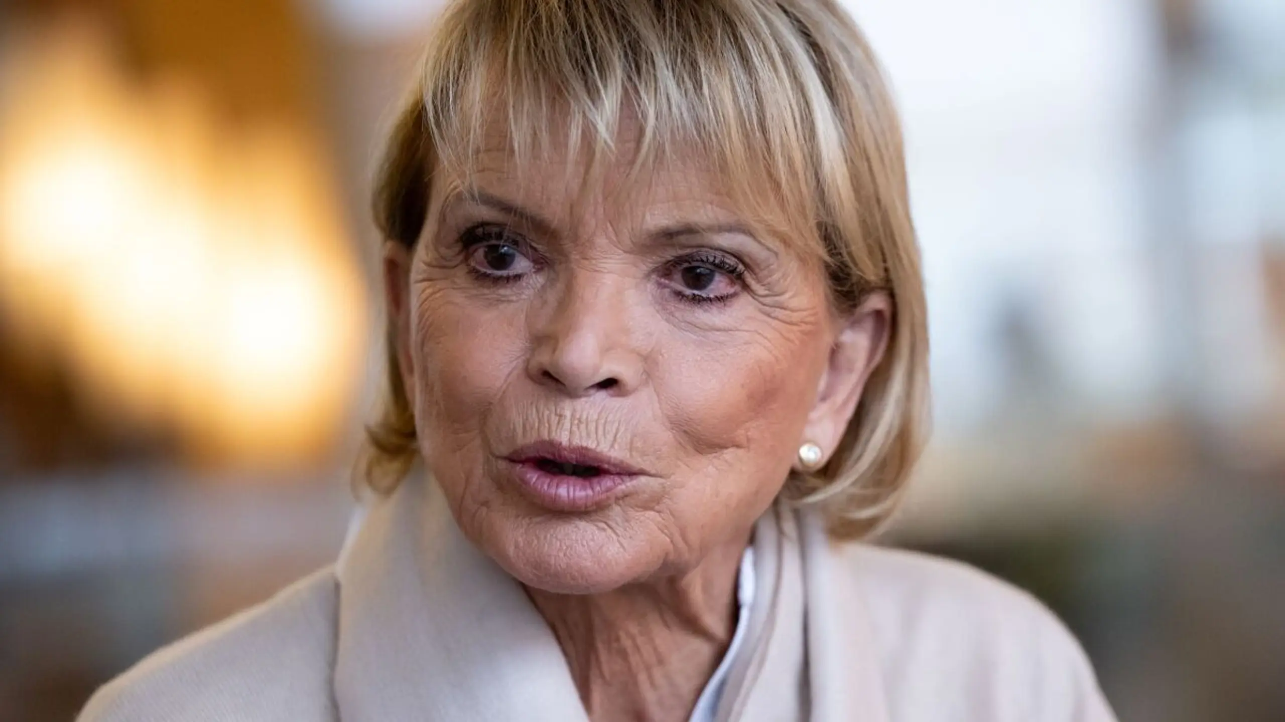 Uschi Glas macht sich gegen Judenhass stark