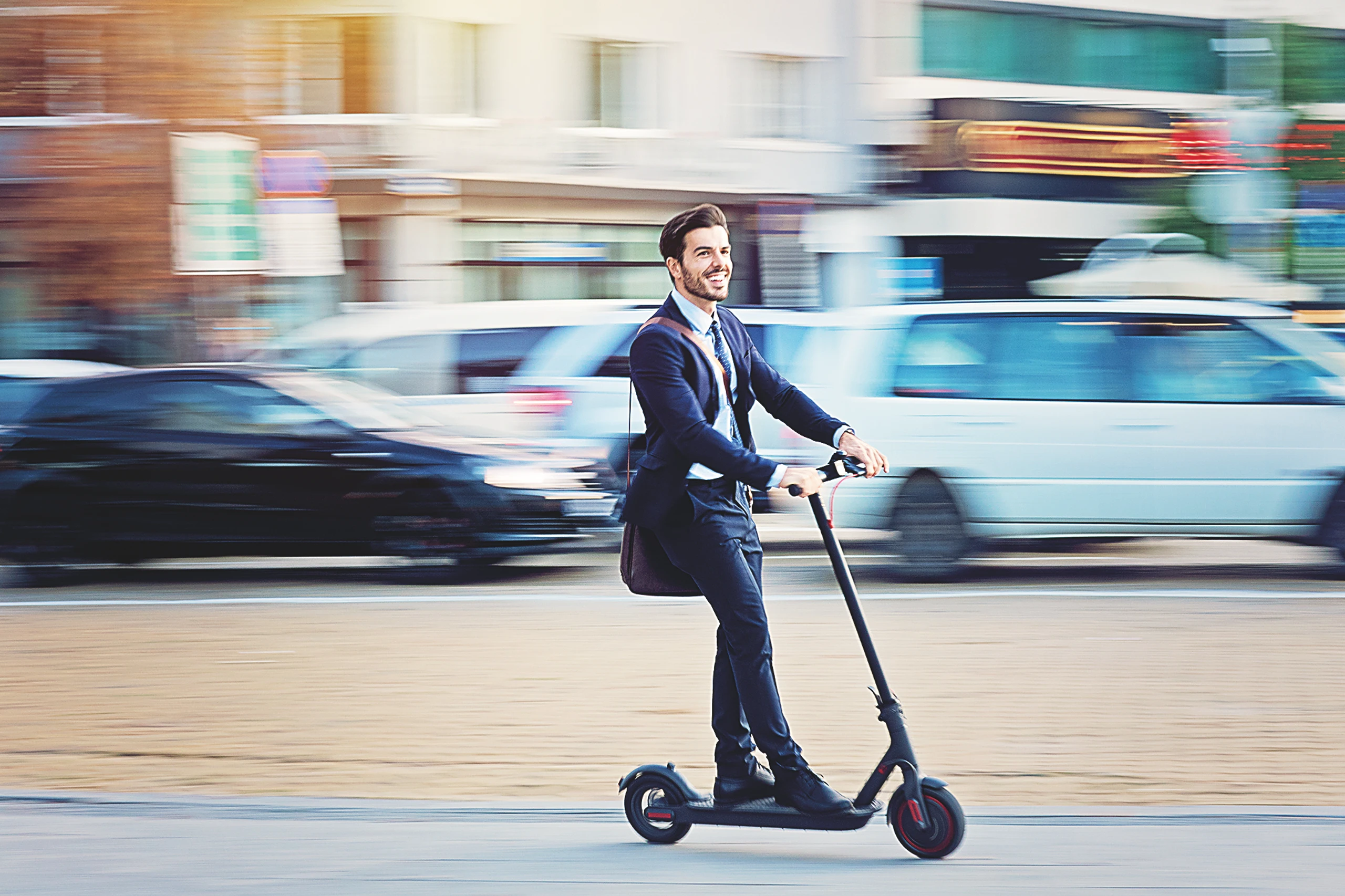 Rechtstipp: Mit dem E-Scooter am Arbeitsweg