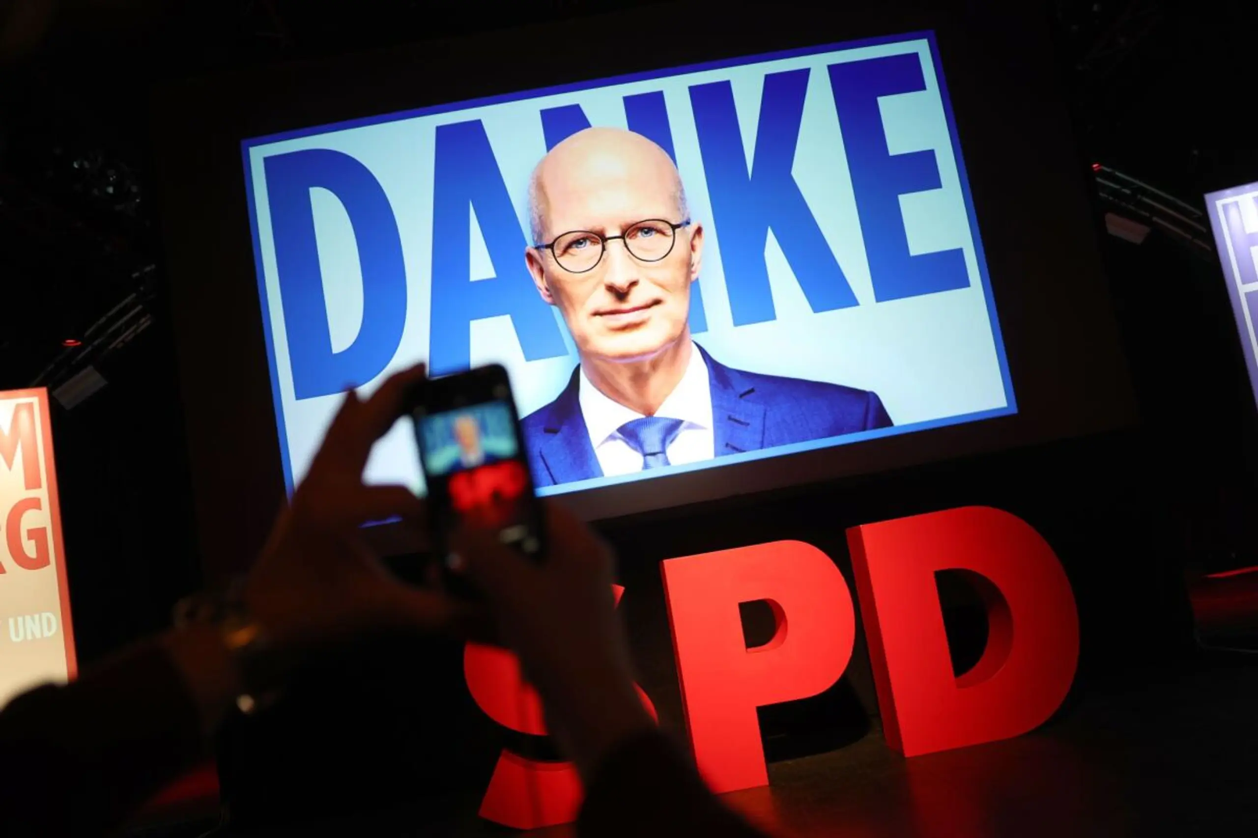 SPD-Bürgermeister Peter Tschentscher weiter in Front