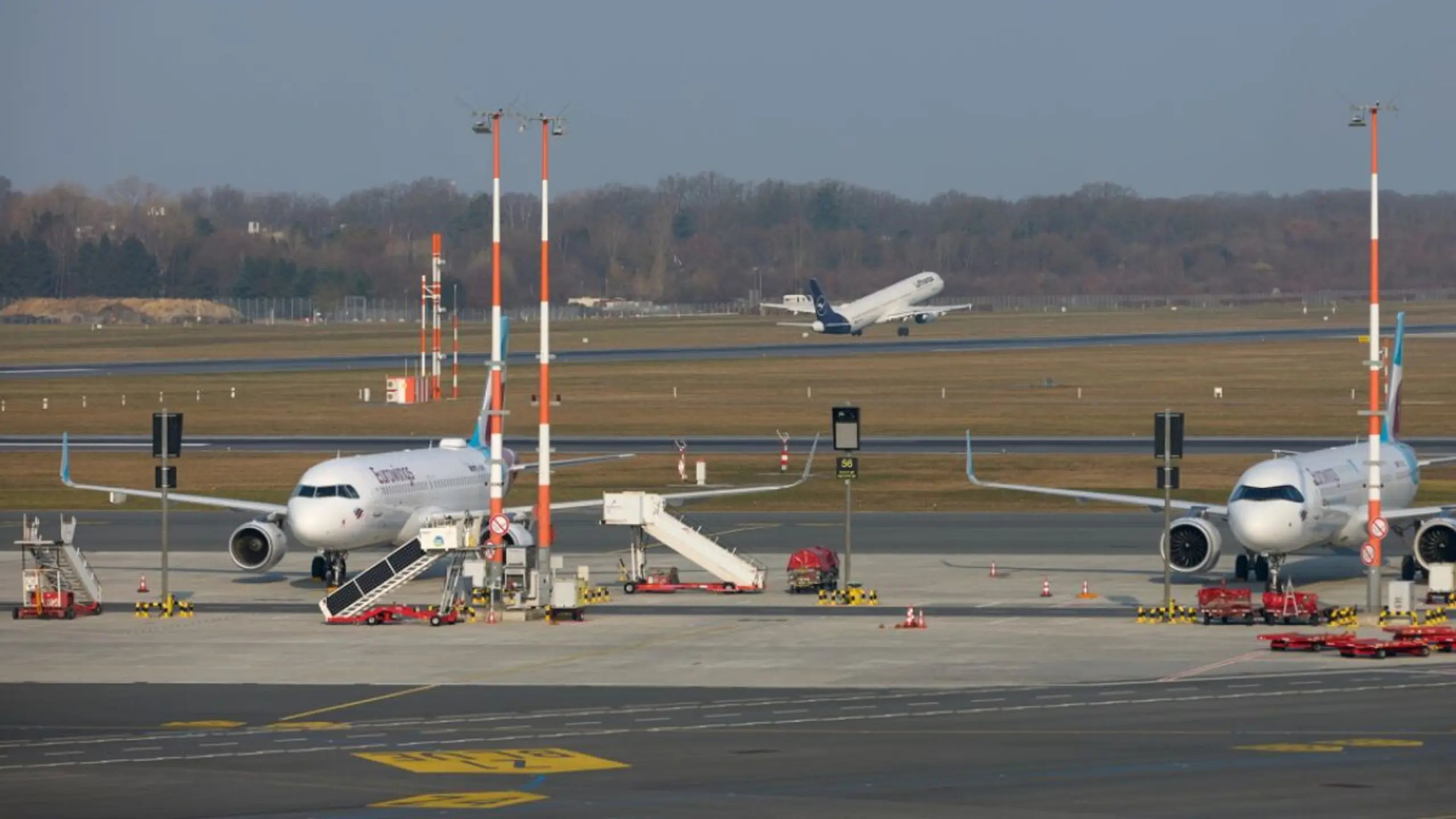 Zahlreiche Flugverbindungen von und nach Österreich werden ausfallen